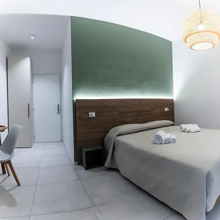 Dantis Guest house 3*