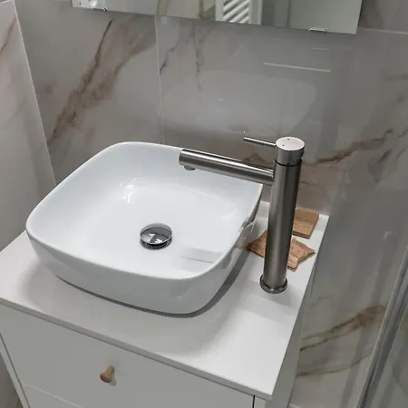 Guest house Dantis 3*