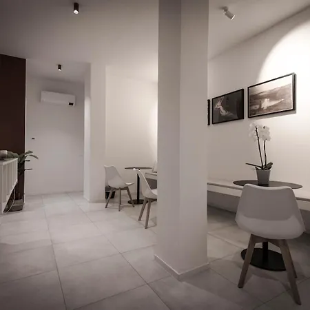 Dantis Гостевой дом Равенна