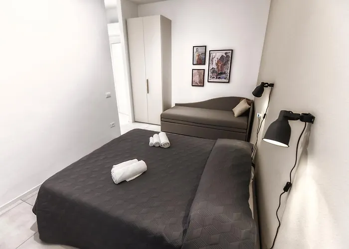 Dantis Πανσιόν