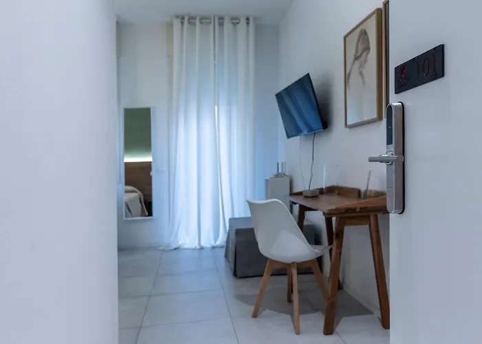 Πανσιόν Dantis Ραβένα