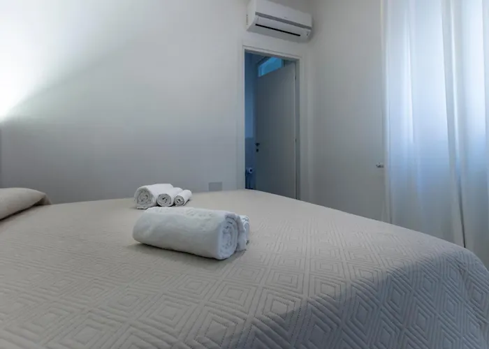 Dantis Πανσιόν 3*